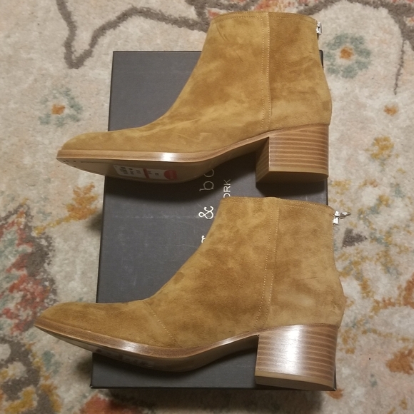 rag & bone Wesley Ankle Boots in Hazel Suede